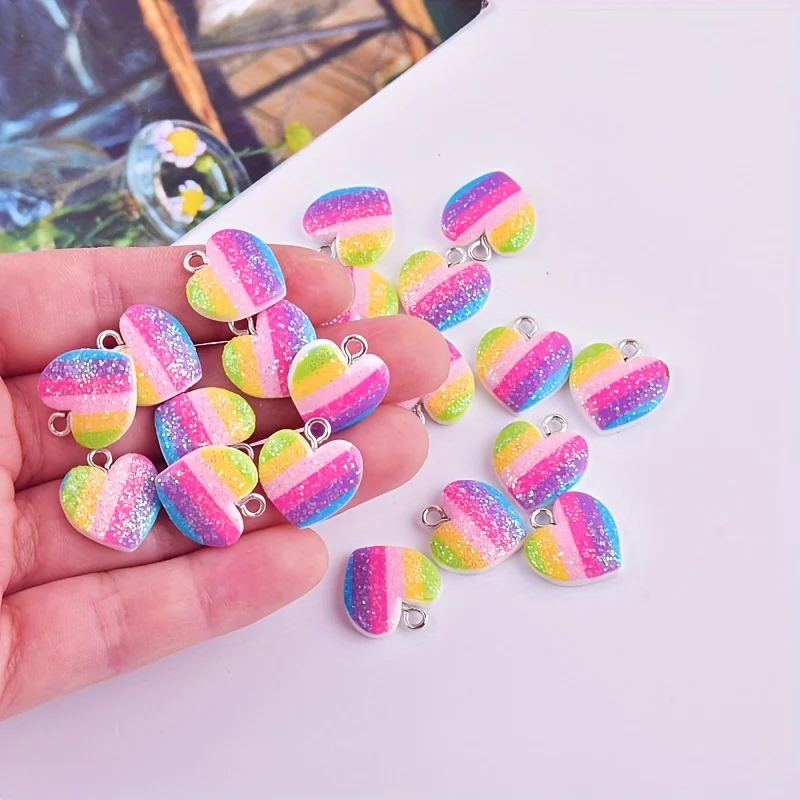 Resin Craft Projects - 10 Stück bunte Herz-Harz-Anhänger, niedliche gemischte